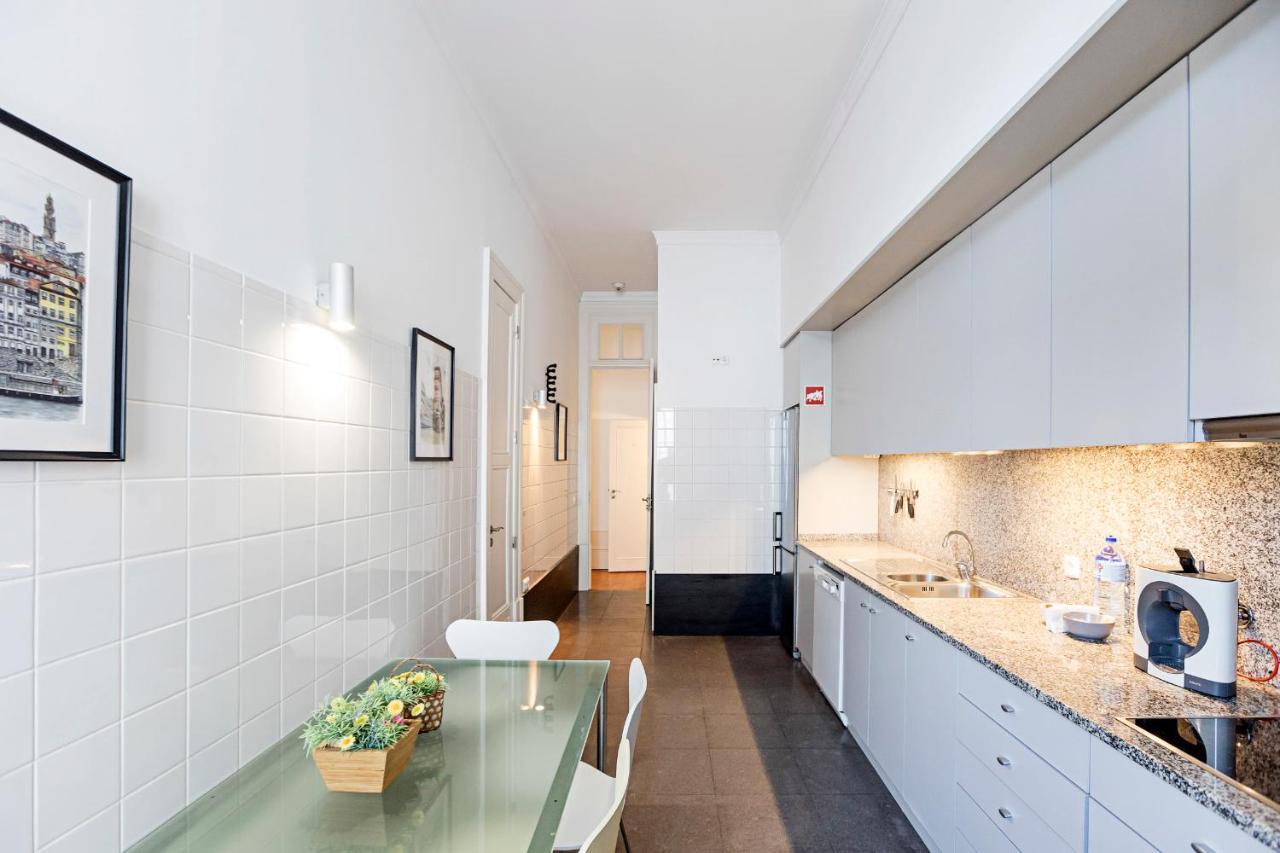 Lovelystay - Aurora Heights Apartment Порту Екстер'єр фото