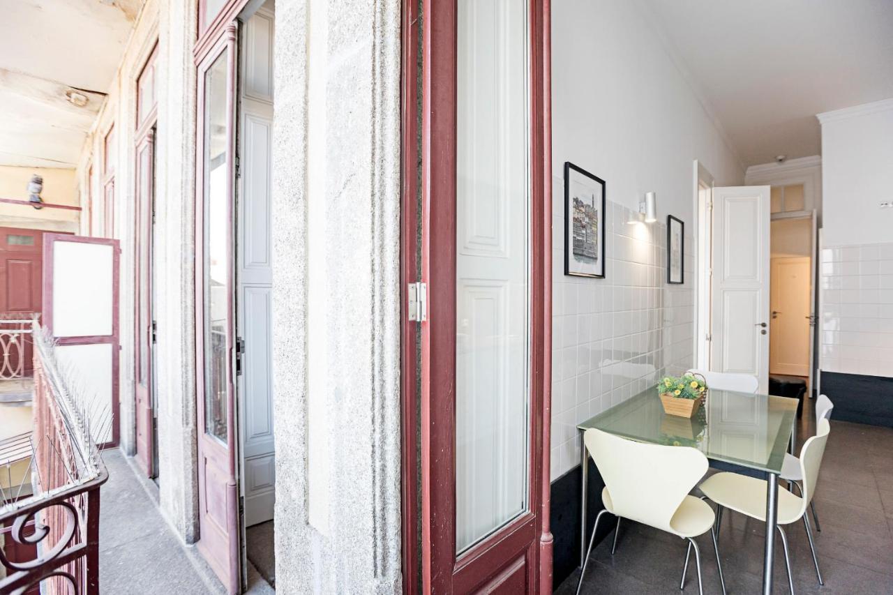 Lovelystay - Aurora Heights Apartment Порту Екстер'єр фото